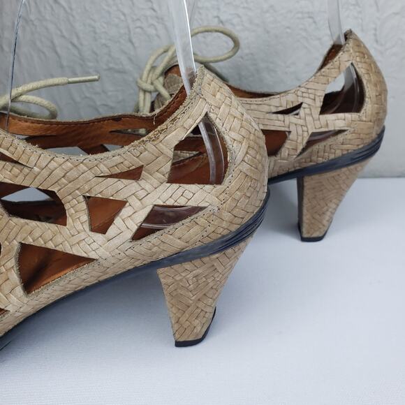 Gentle Souls Okey Dokey Brown Leather Gladiator Heels Sandals Women's Size 8 - Picture 9 of 16